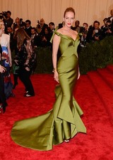 Uma Thurman Zac Posen Costume