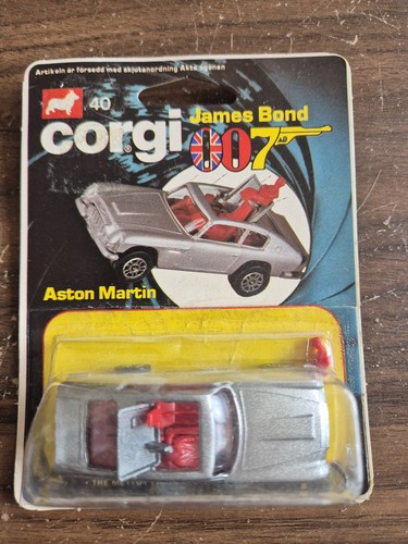 Classic corgi james bond aston - james,