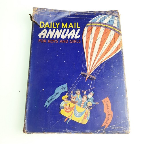 Daily mail annual for boys - daily,