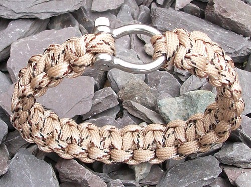 Paracord bracelet with shackle - bracelet,