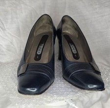 Peter Kaiser Black Leather