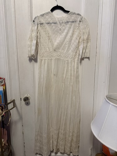 Antique edwardian white - antique,