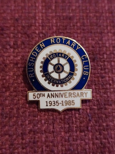 Rushden rotary club badge - rotary,
