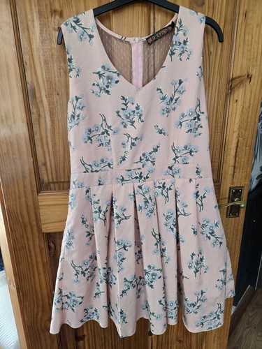 Qed london summer pink flowery - london,
