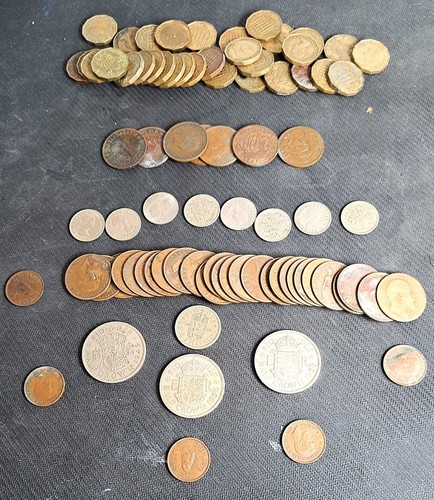 Half crowns shilling - half,