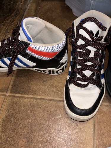 Adidas hard court hightop size - court,