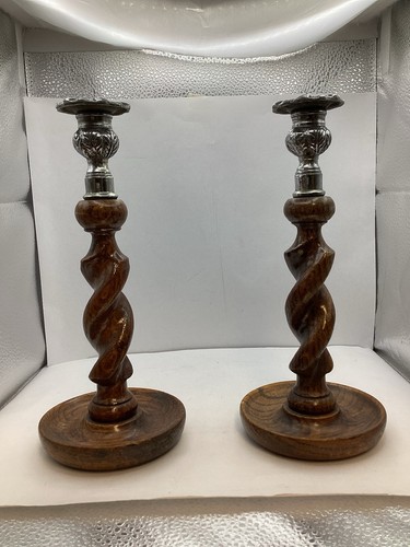 Wooden and metal candle stick - wooden,