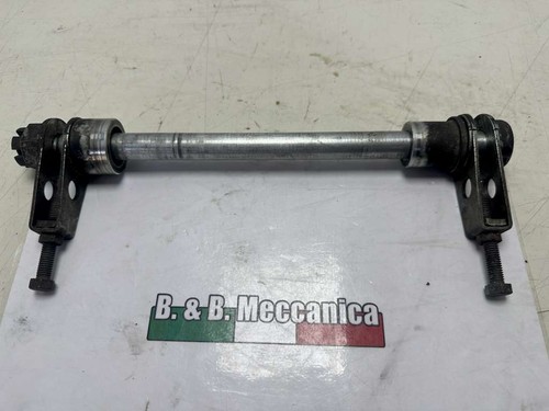 Rear wheel axle pin - rear,