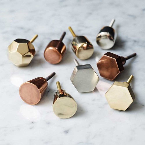 Small gold door - handle,, round