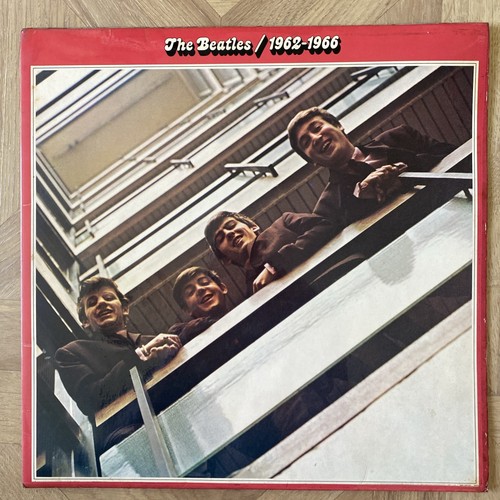 The beatles 1962 1966 - beatles, red
