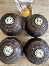Lawn Bowls Set Off 4 