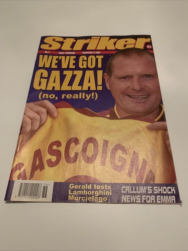 Comic striker football - -,