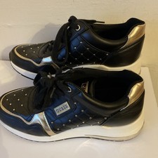 Guess Black Gold Trainers