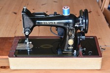 Vintage Singer 99K Sewing Machine with Electric Crank and Light plus tools 