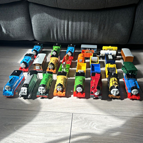 Thomas friends trackmaster - thomas,