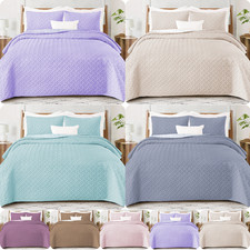 Bedspread Quilted Throw