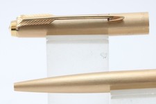 Vintage (1975-80) Parker 65