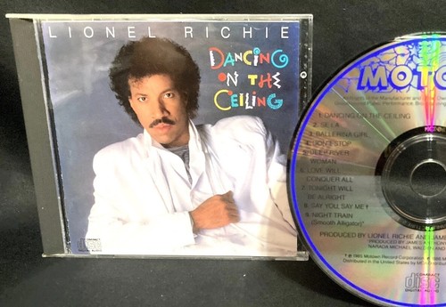 Dancing the ceiling - dancing,