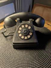 Model Vintage Phone