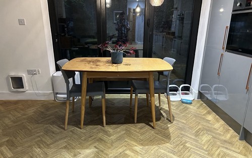 Dining table with - dining,