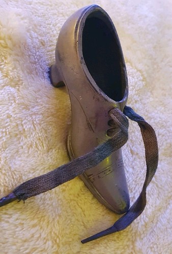 Vintage shoe pin cushion - vintage,