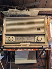 📻 Vintage Ferranti Wall-Mounted Radio – LW / MW / VHF – Classic British Retro