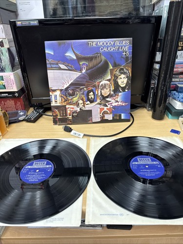 The moody blues - moody, caught