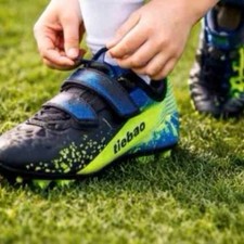 Kids Soccer Cleats Size 35