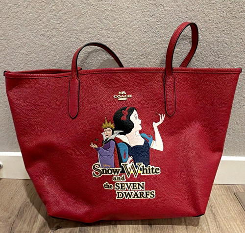 Coach disney snow white and - disney,