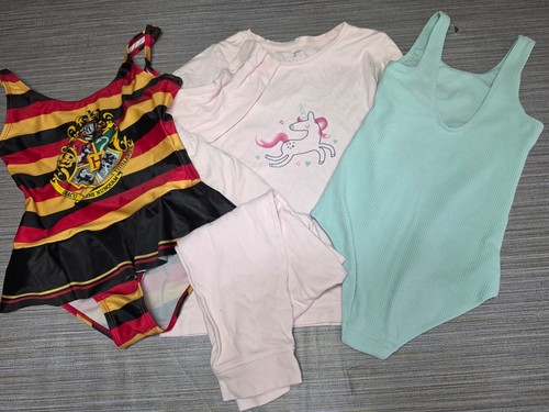 Piece girls clothes bundle - 4,