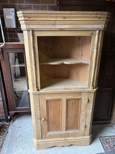 Pine corner cupboard with - pine,