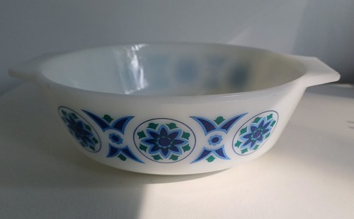 Vintage jaj pyrex sea lily - pyrex,