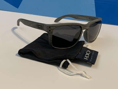 Oakley holbrook sunglasses - oakley,