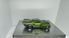 Hot Wheels ‘41 Willys Coupe 2010 HW Performance 8/10 metallic green