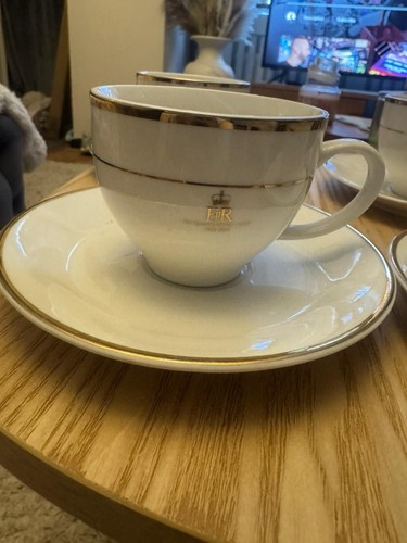 Tea set commemorating queen - commemorating,