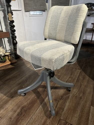 Vintage tan sad office - vintage,