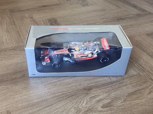 Lewis hamilton minichamps - lewis,