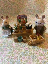 SYLVANIAN FAMILIES FLOWER