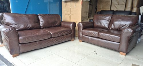 Used real leather bailey dark - used,