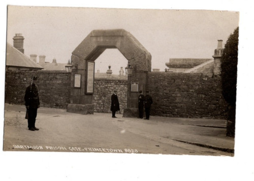 Dartmoor prison gate - dartmoor,