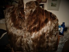GENUINE VINTAGE SOFT FUR CAPE