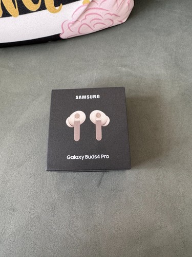 Samsung galaxy buds - 4,
