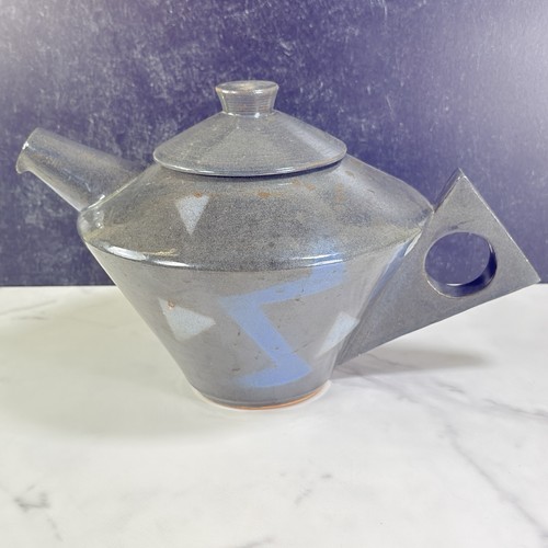 Vtg post modern - post, pottery