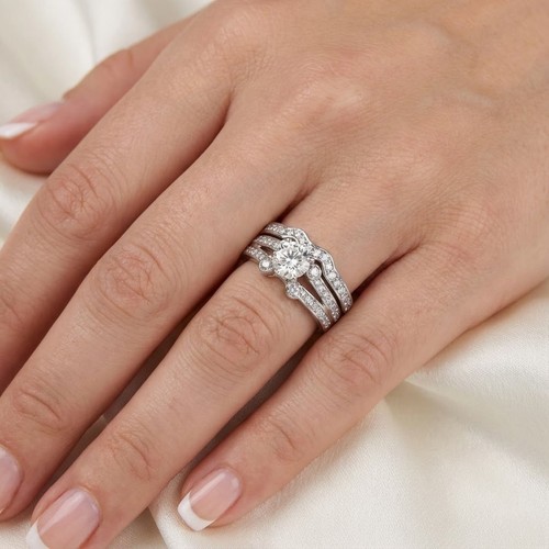 Side stone engagement ring - ring, set