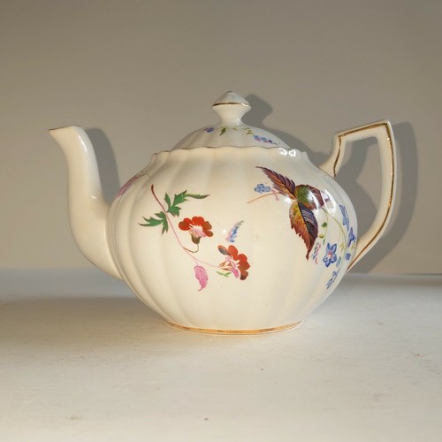 Royal chelsea bone china - chelsea,