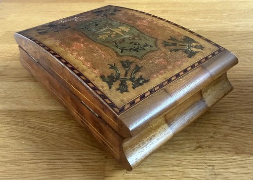Vintage italian wooden inlaid - vintage,