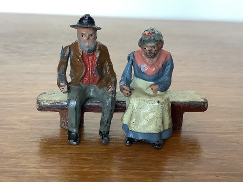 Britains vintage lead farm - lead,