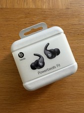 Apple Beats Powerbeats Fit