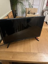 Linsar 24 Inch HD LED TV Black - Tested and Working with Remote and Stand