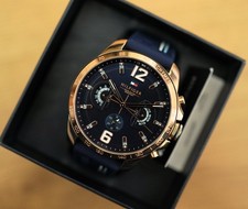 New Tommy Hilfiger Blue & Rose Gold With Blue Silicone Strap Watch Mens 1791474 